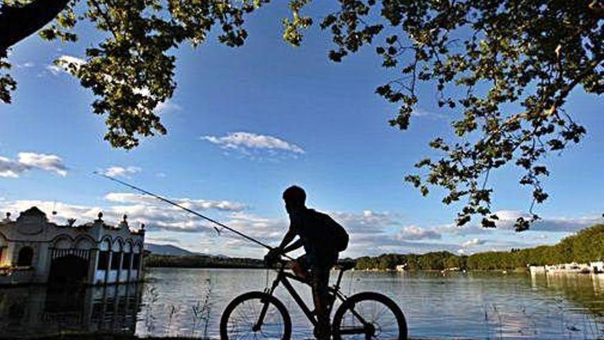 Camping Bungalow El Llac De Banyoles Porqueres Buitenkant foto