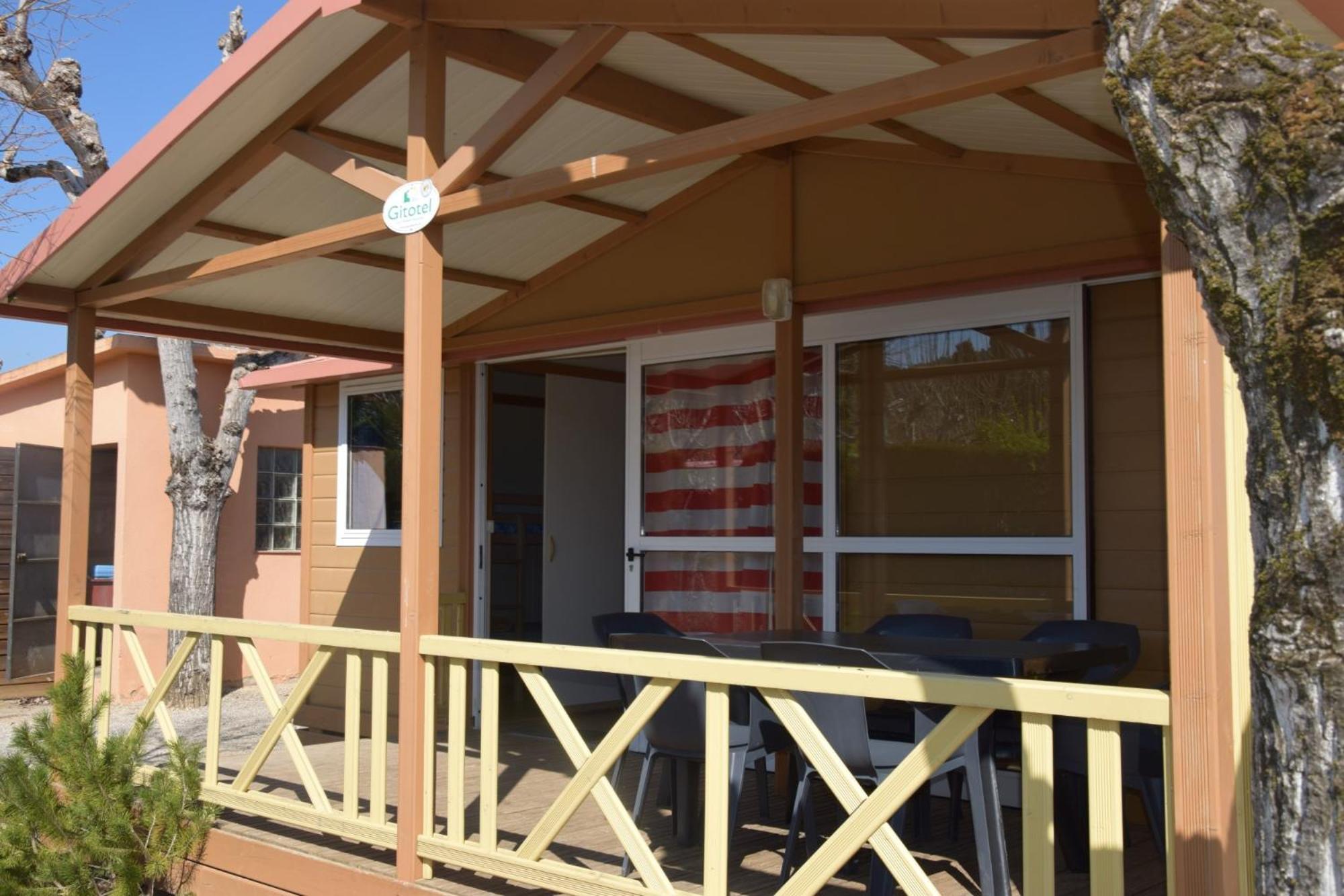 Camping Bungalow El Llac De Banyoles Porqueres Kamer foto